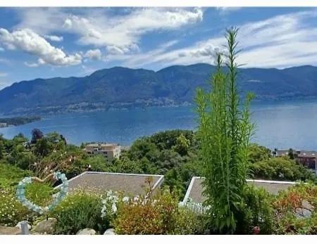 Appartement Sollevante Mit Pool Und Fantastischem Seesicht